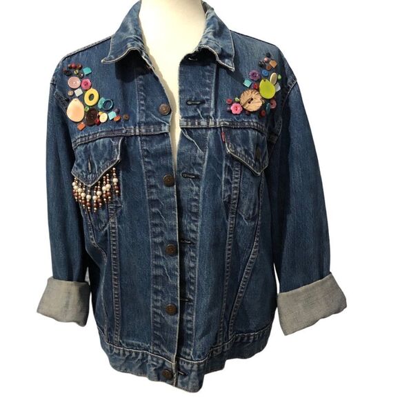 Levi’s Vintage Embellished Denim Jacket Buttons & Beads Size Large - Picture 1 of 11